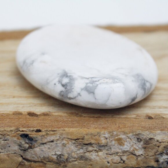 White Howlite Pocket Worry Stone - Picture 3 of 12